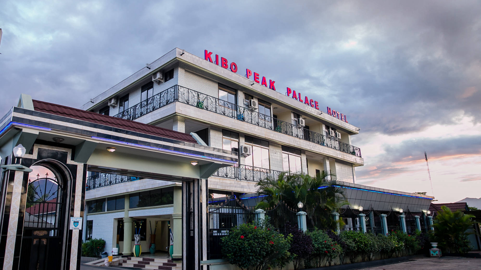 Welcome to Kibo Peak Hotel